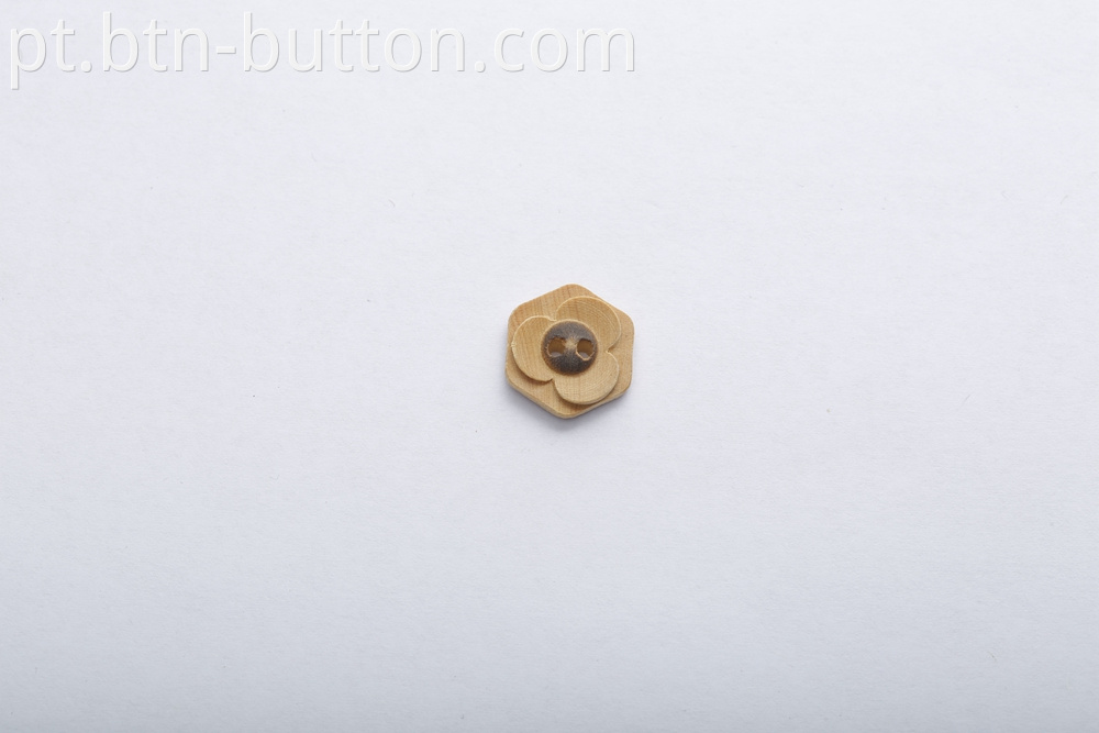 Custom wooden buttons for shirts